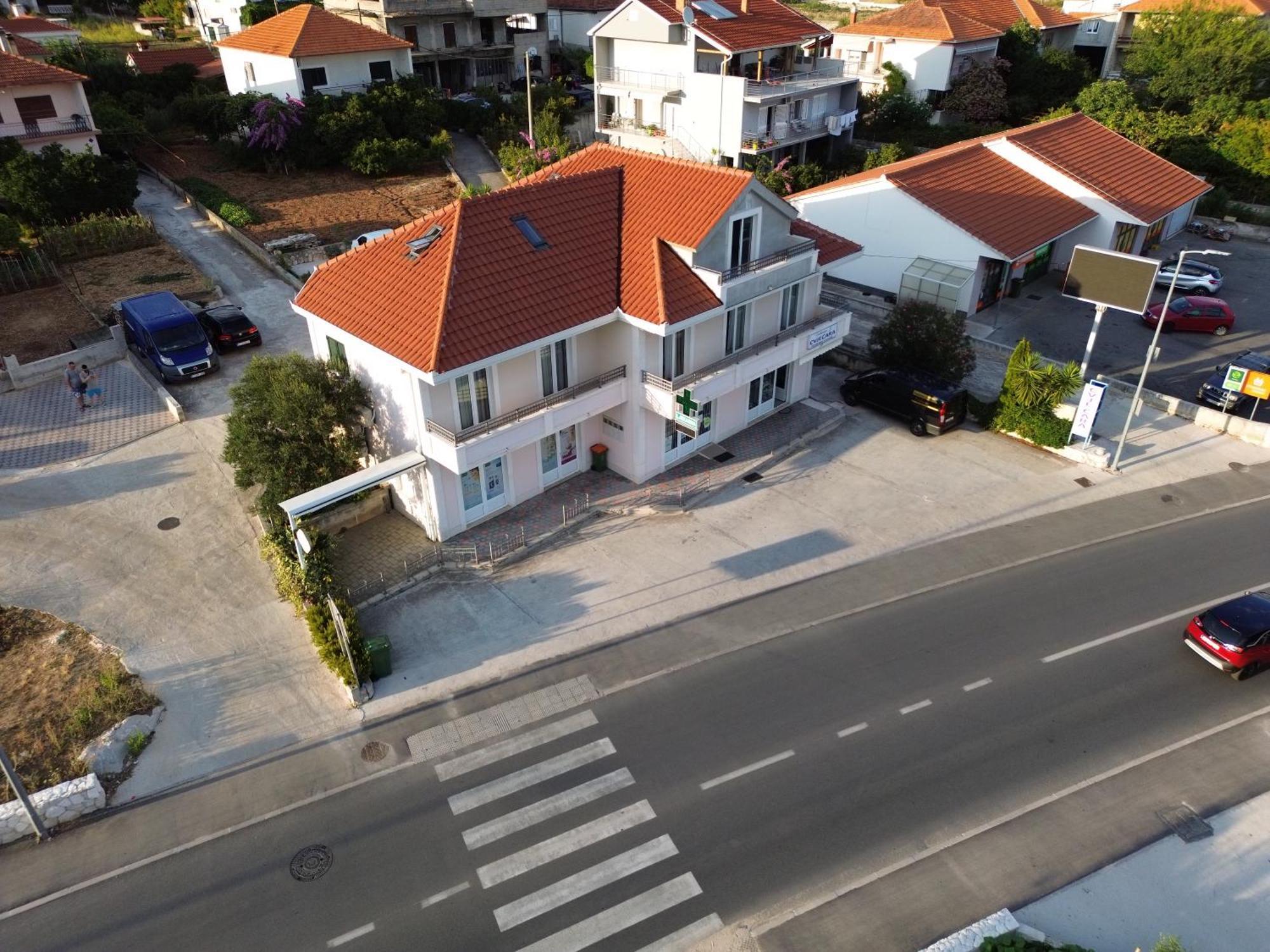 Apartment Novi Skrape U Samom Centru S Parkingom *